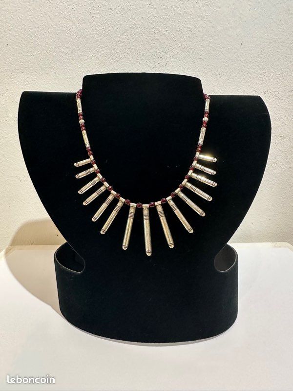Collier Touareg en argent et grenat (image 1)