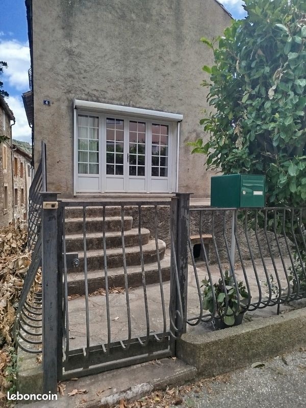 Maison 3 pièces 75 m² · à Saint-Pons-de-Thomières · 75 m² · 75 000 €