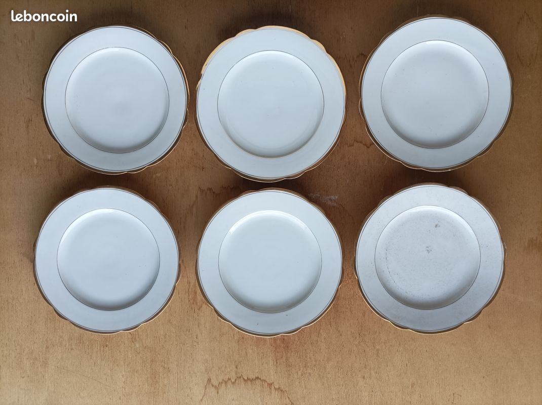 Lot 16 Assiette réutilisable Liseré Or, 8 Grande et 8 Petite
