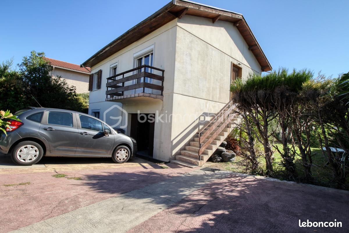 Maison 6 pièces 103 m² · à Seyssins · 103 m² · 375 000 €