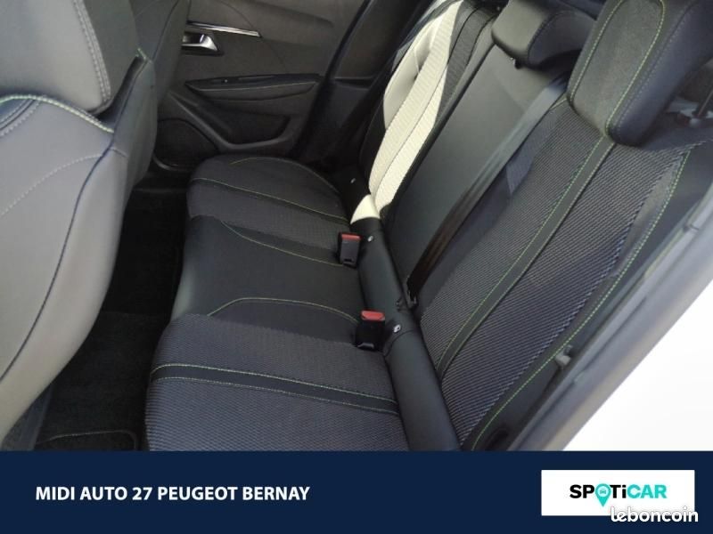 Peugeot 208 1.2 Hybrid 110ch GT e-DCS6 (image 10)