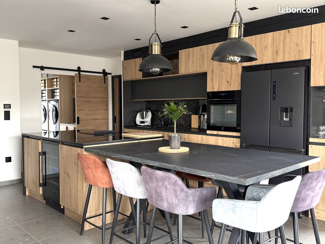 Maison 6 pièces 122 m² · à Coulon · 122 m² · 421 000 €