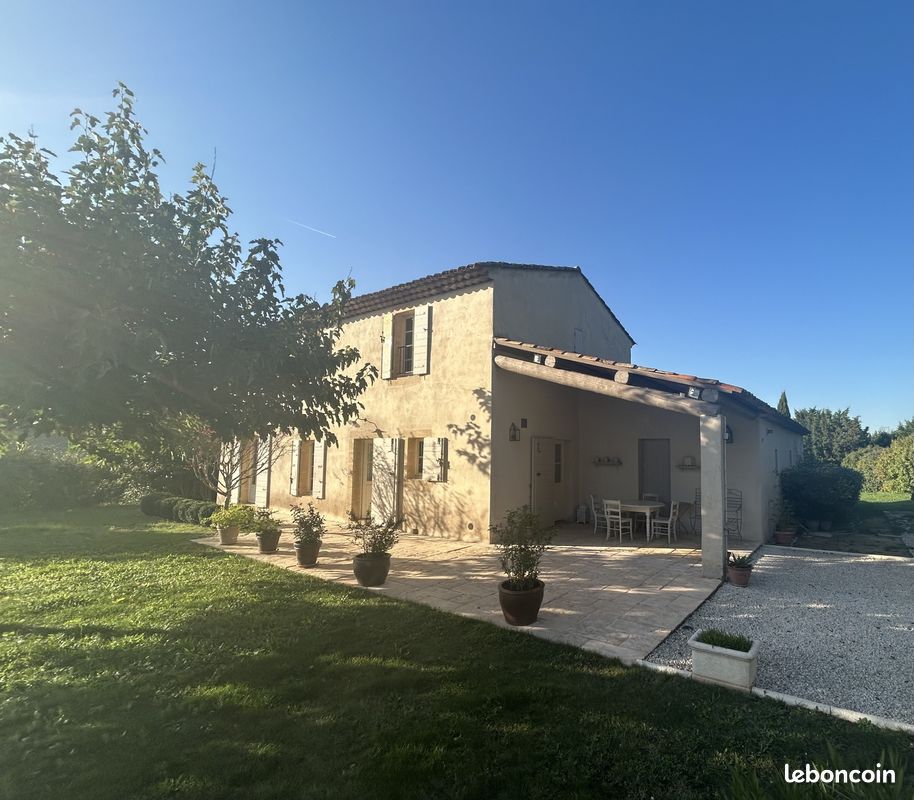 Maison 5 pièces 189 m² · à Cabriès · 189 m² · 839 000 €