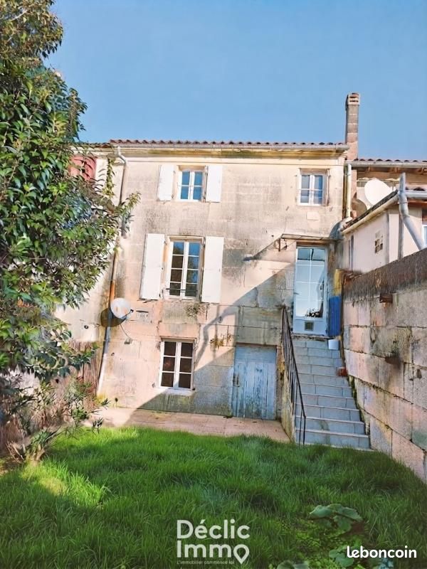 Maison 4 pièces 85 m² · à Jarnac · 85 m² · 141 750 €
