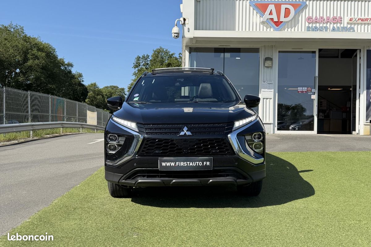 Mitsubishi eclipse cross phev rechargeable 188 4wd intense style garantie (image 2)