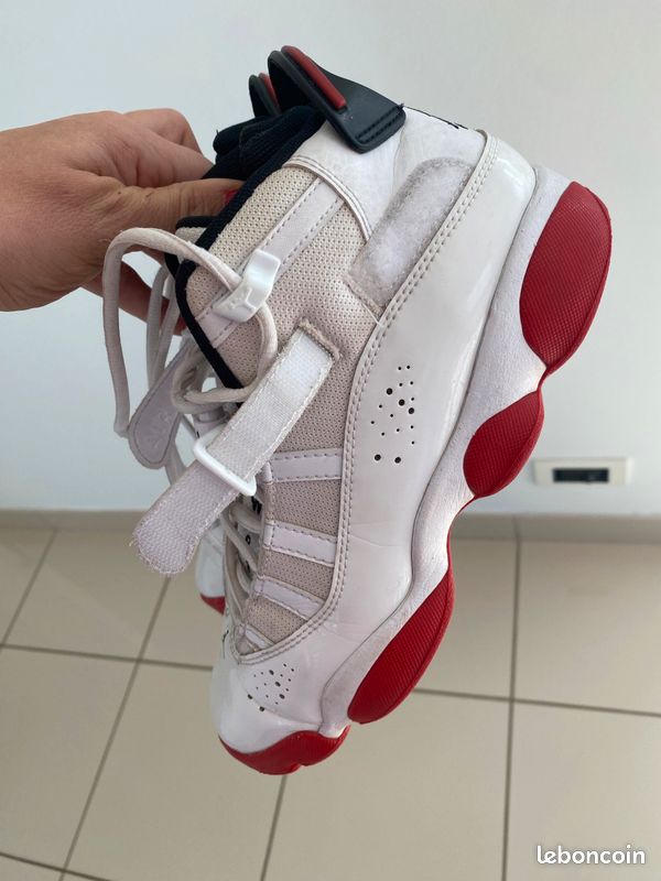 Air Jordan garçon taille 38 très bon état (image 3)