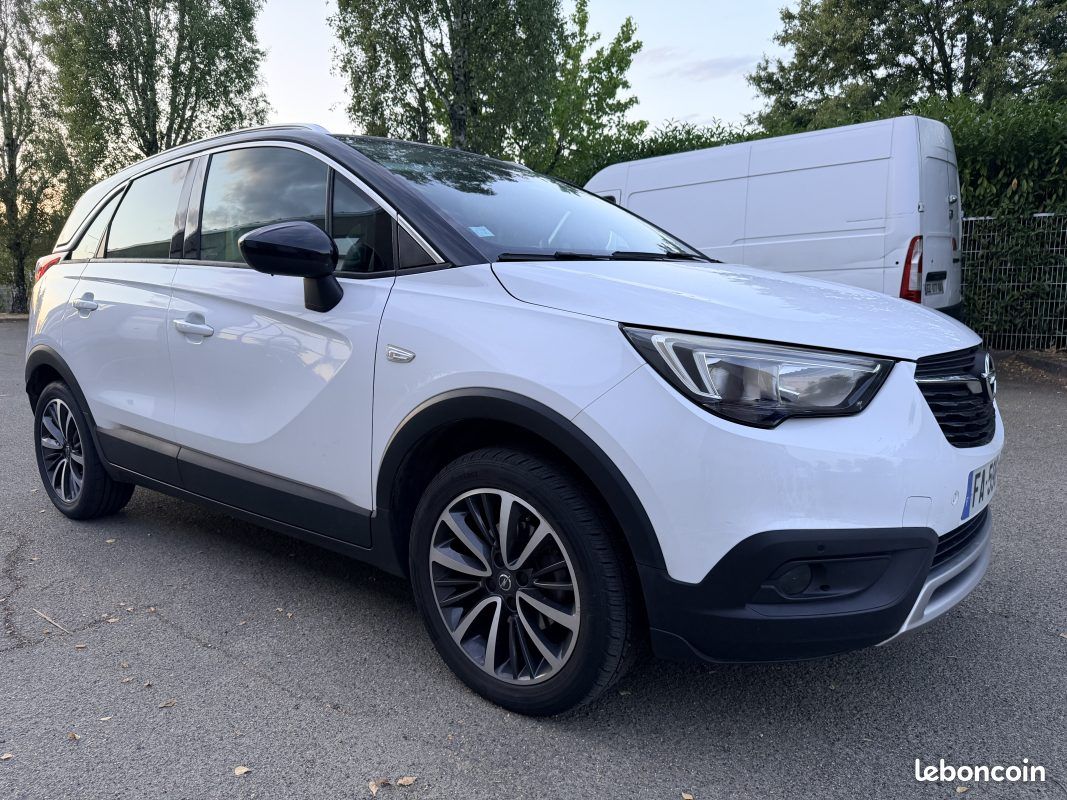 OPEL CROSSLAND INNOVATION ESSENCE TURBO 130ch (image 8)