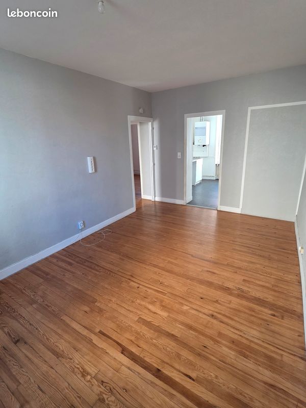 Appartement 3 pièces 50 m² · à Clermont-Ferrand · 50 m² · 670 €/mois