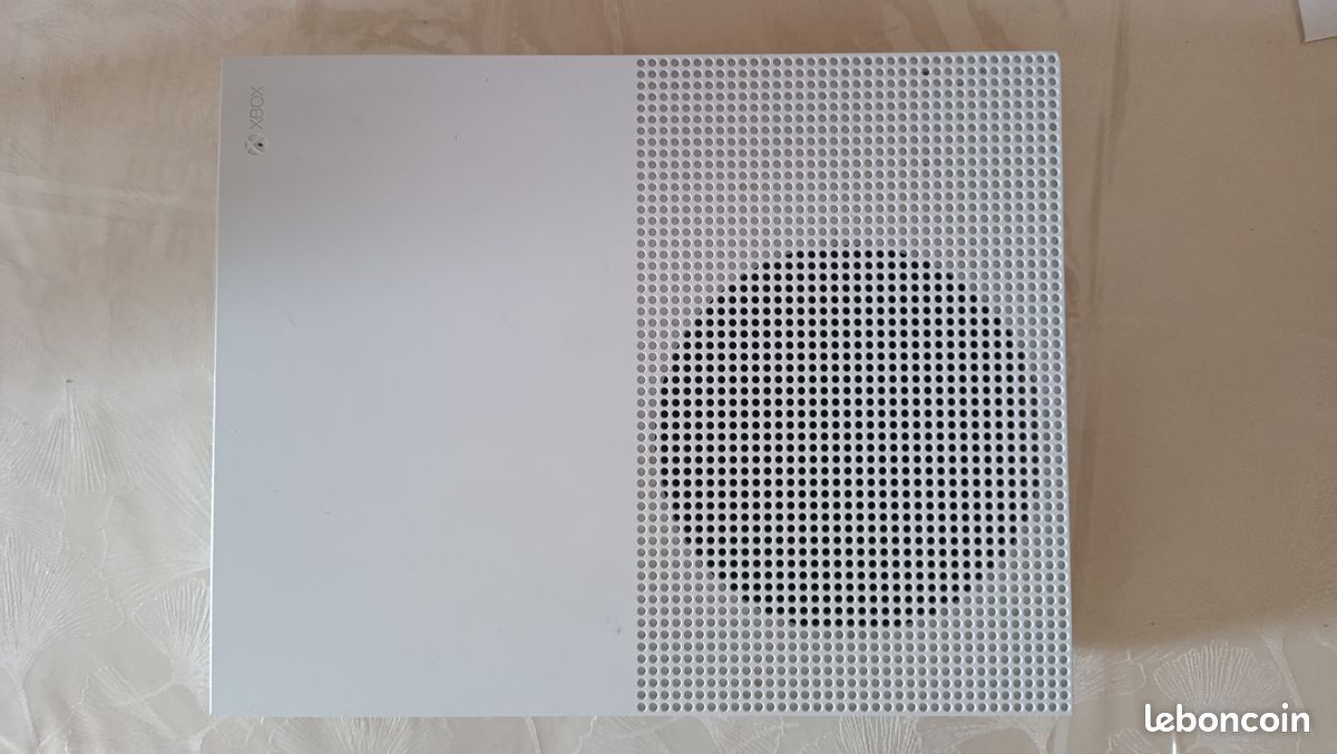 Console Xbox one slim (image 1)