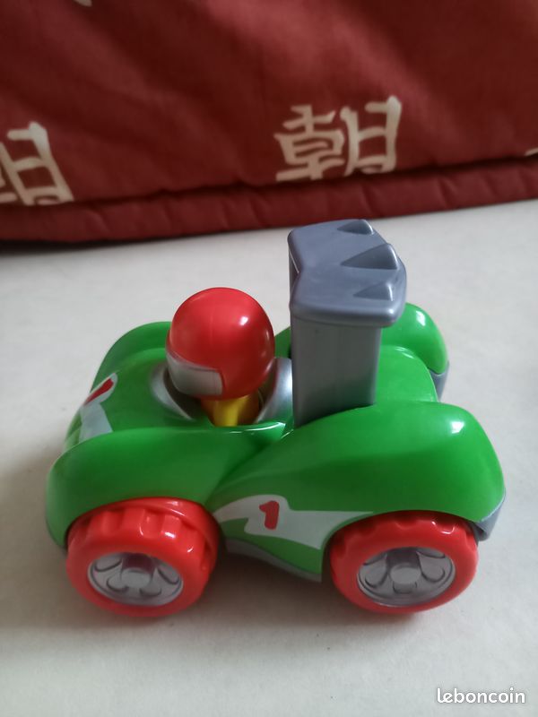 Petite voiture pour enfant (image 3)