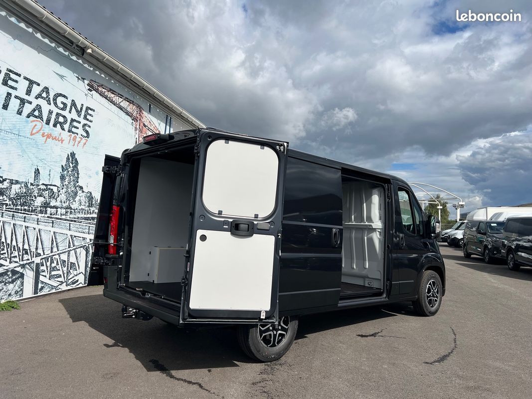 35950 ht Ducato L2H1 3.5 BVA8 Pack Premium Connect + (image 5)