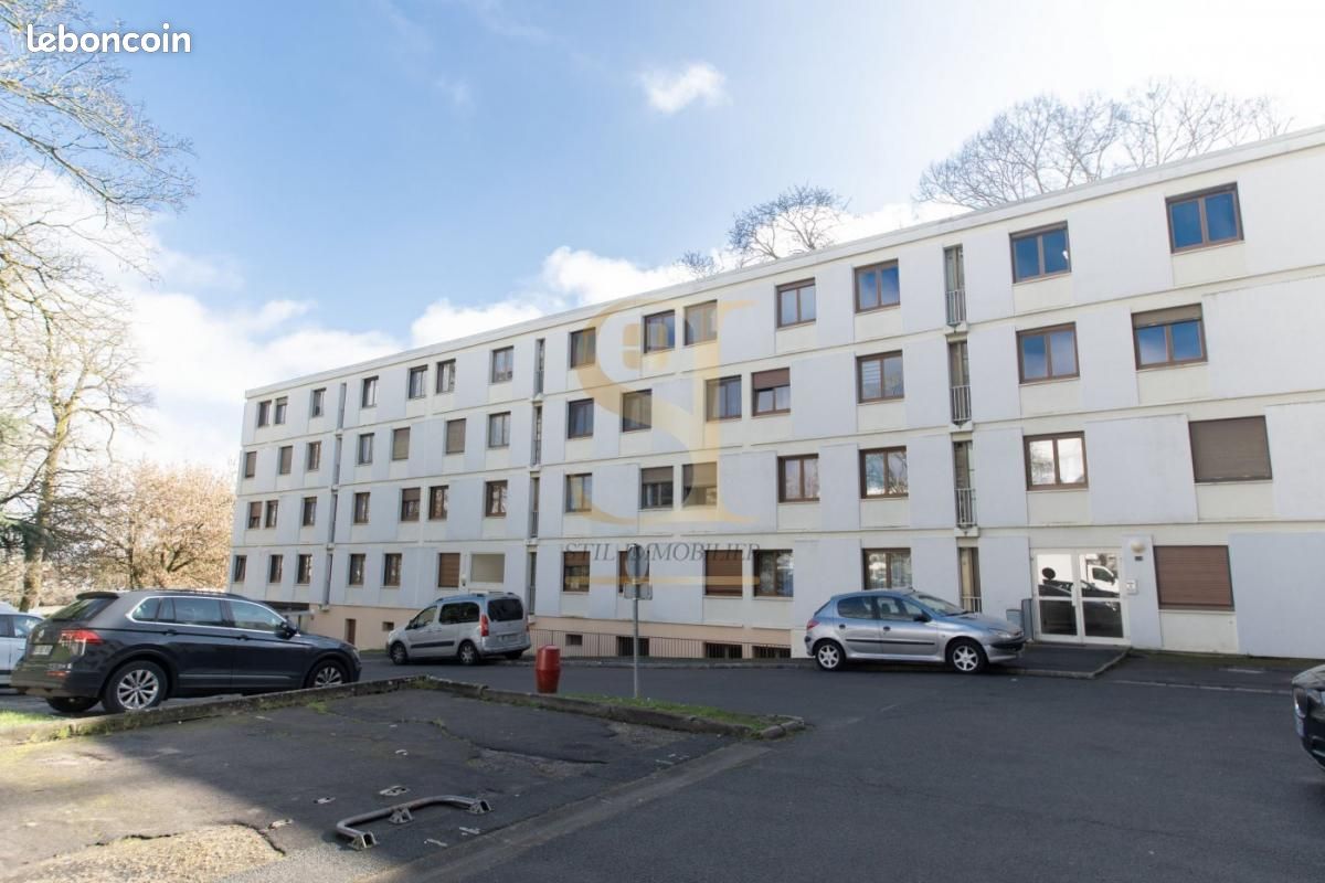 Appartement 5 pièces 92 m² · à Évry-Courcouronnes · 92 m² · 209 000 €