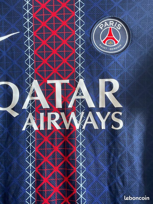 Maillot Domicile PSG 2025/2026 – Nike, Bleu, Taille S, édition Ligue 1 (neuf)