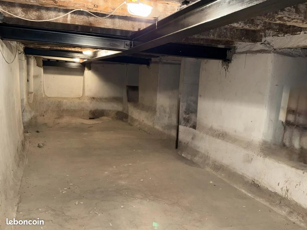 Local commercial 2 pièces 64 m² · à Nice · 64 m² · 60 000 €