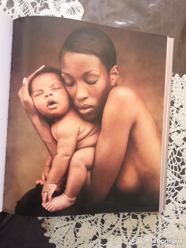 Livre photos femmes enceintes mère d'anne Gueddes (image 4)