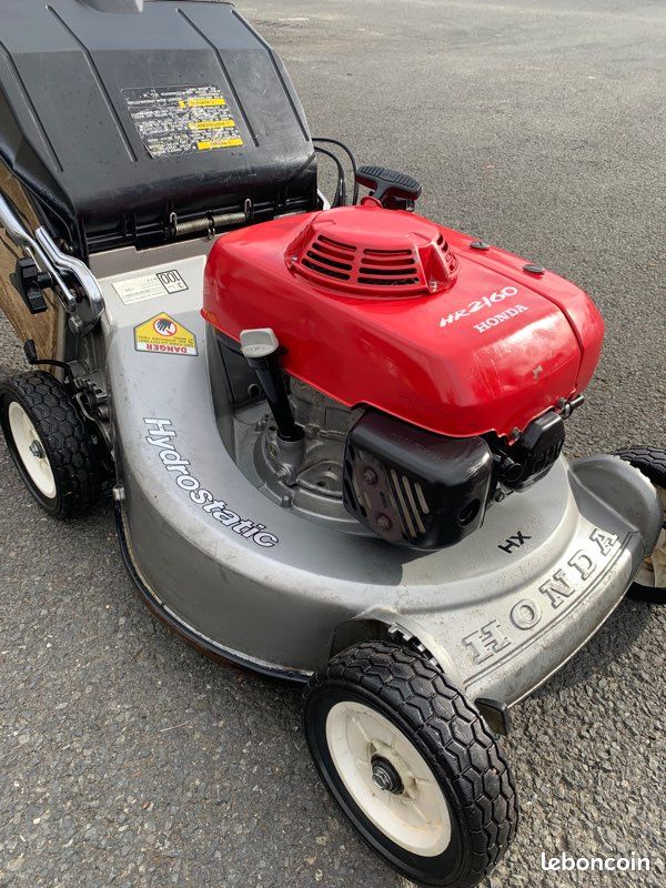 Tondeuse PRO Honda Jardin Plantes