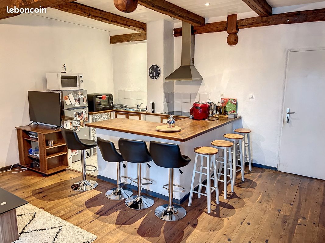 Appartement 2 pièces 45 m² · à Collonges-sous-Salève · 45 m² · 1 200 €/mois