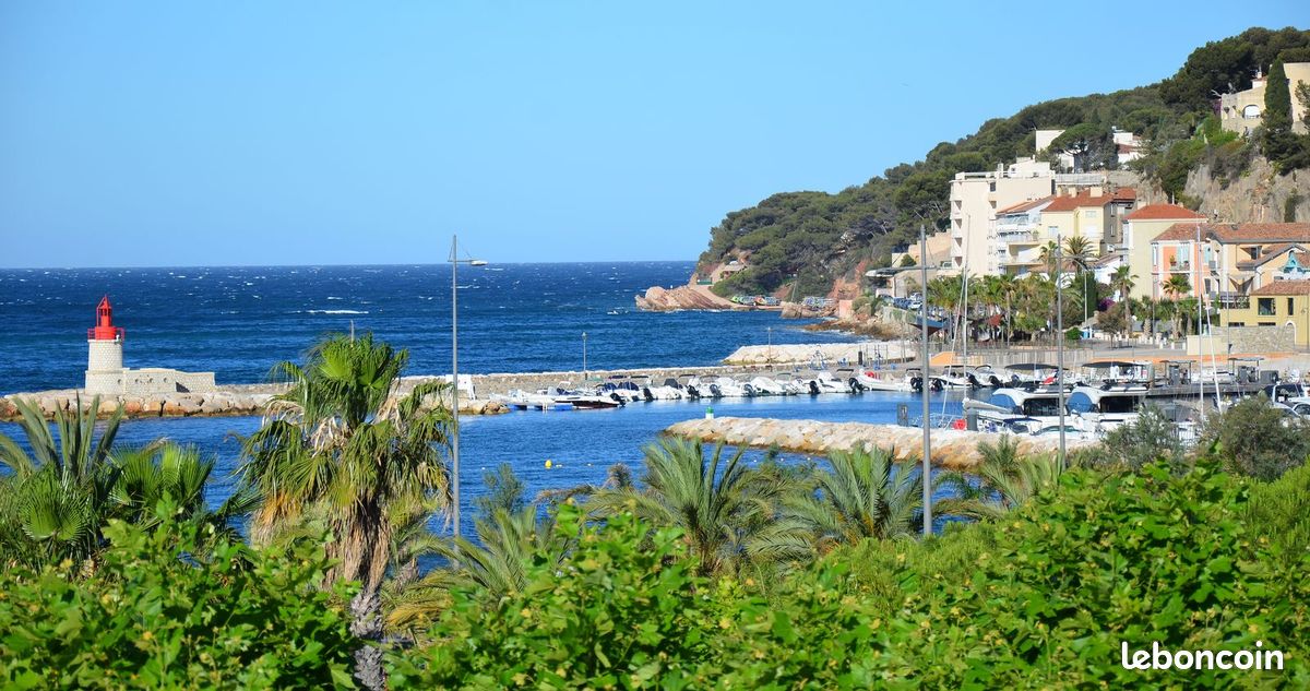 T1 - 40 m² - vue panoramique sur baie de Sanary (image 9)