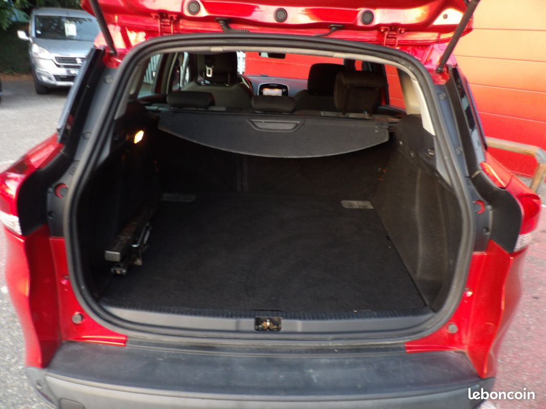 Renault clio estate (image 5)