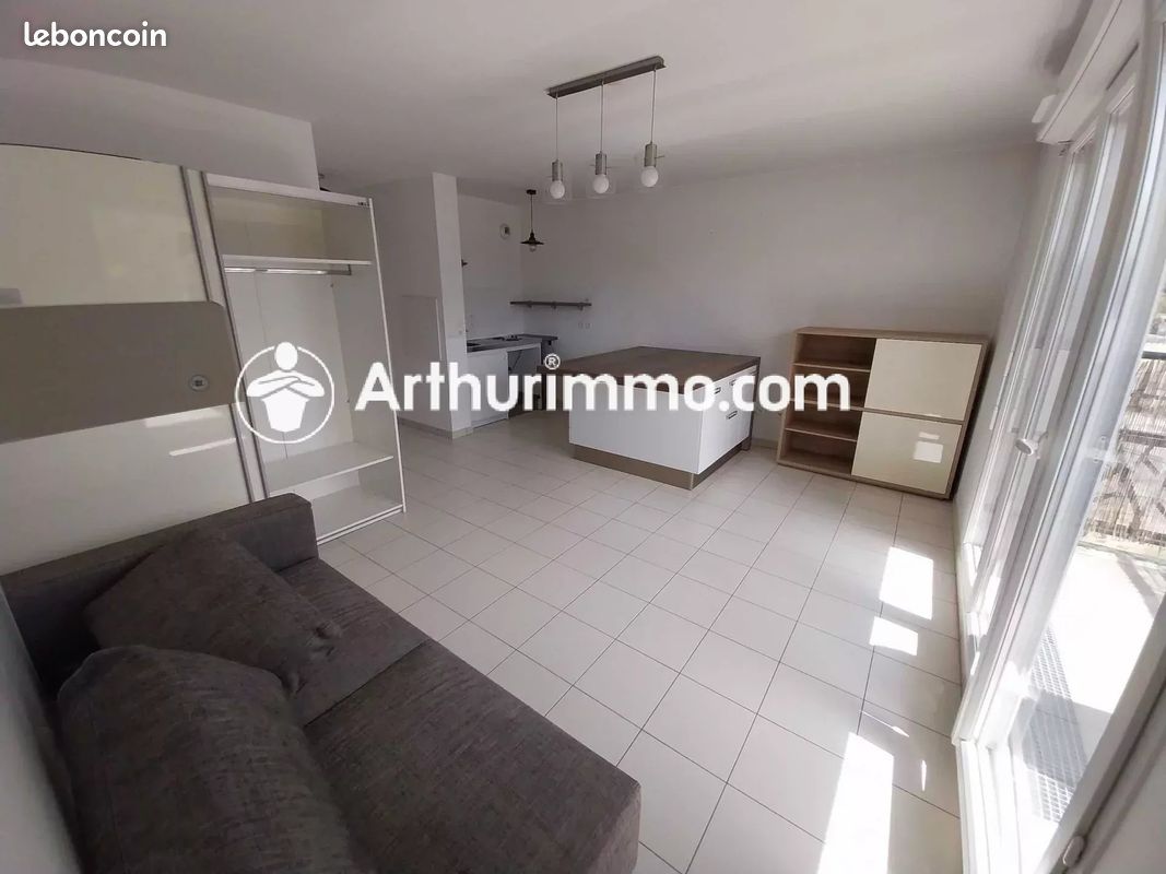 Appartement 1 pièce 30 m² · à Savigny-le-Temple · 30 m² · 650 €/mois