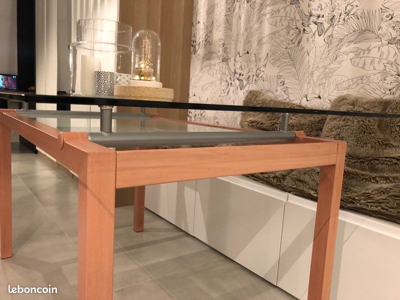 Belle table 6 personnes : verre et métal décor bois (image 5)