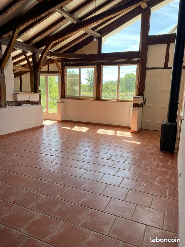 Maison plein pieds, mitoyenne, 110m2, jardin clos 1500m2 - Gamarde-les-Bains 40380 (image 2)