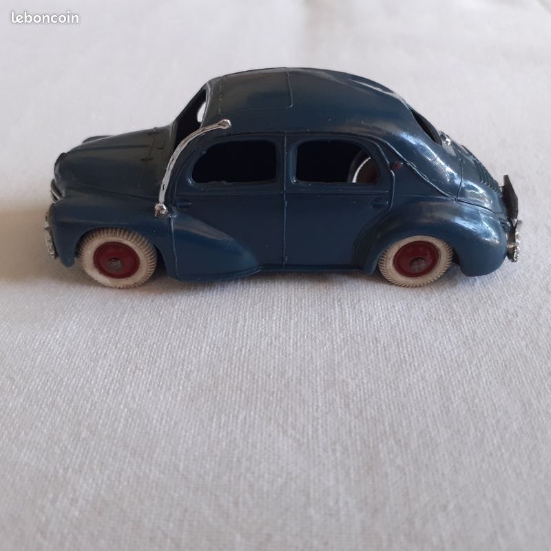 Norev - LES MINIATURES DE NOREV - RENAULT 4 CV