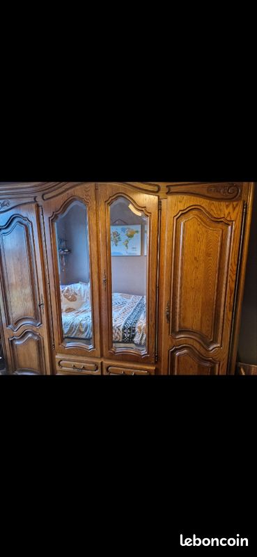 Armoire en chêne (image 1)