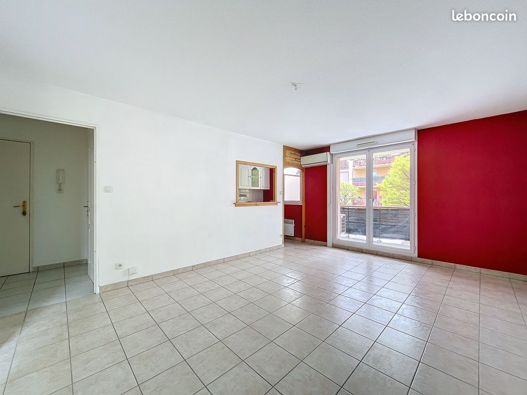 Appartement 2 pièces 54 m² · à Belfort · 54 m² · 525 €