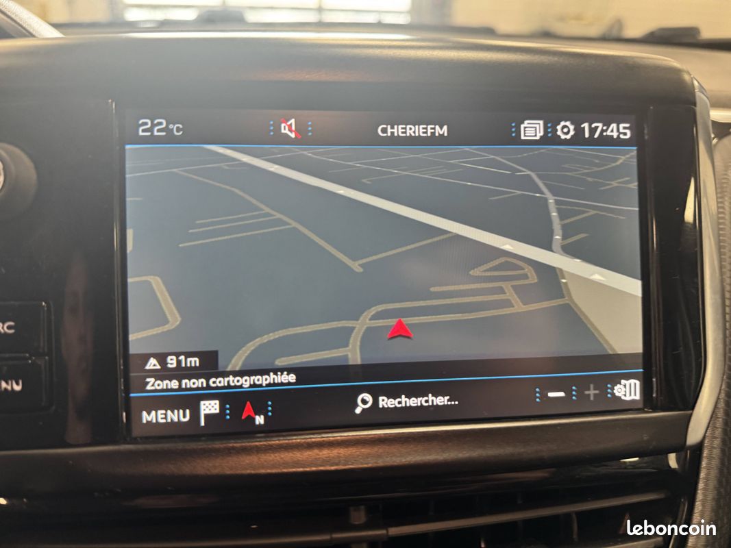PEUGEOT 208 PureTech 82ch S&S BVM5 6.2 Evap Allure (image 20)