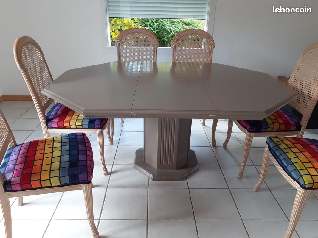 Ameublement Table + chaises (image 2)