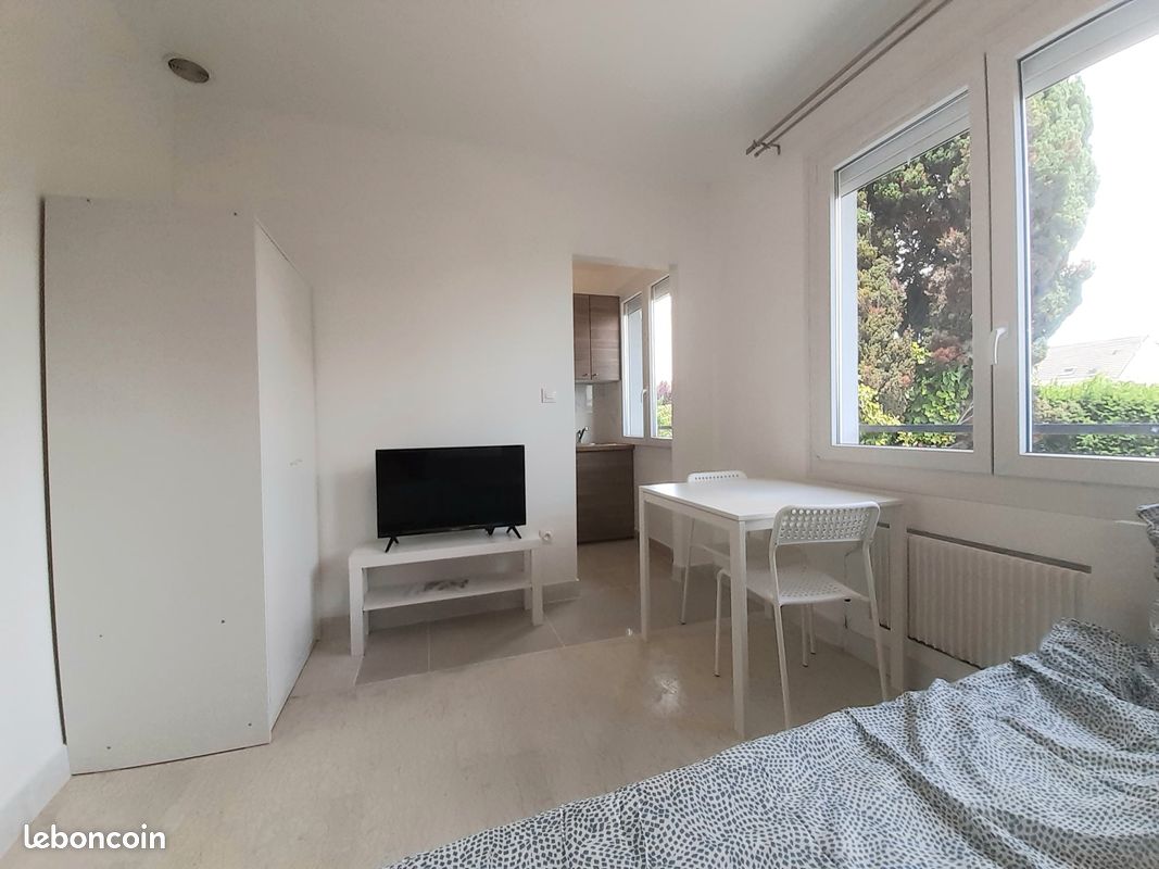 Appartement a louer gagny - 1 pièce(s) - 14 m2 - Surfyn