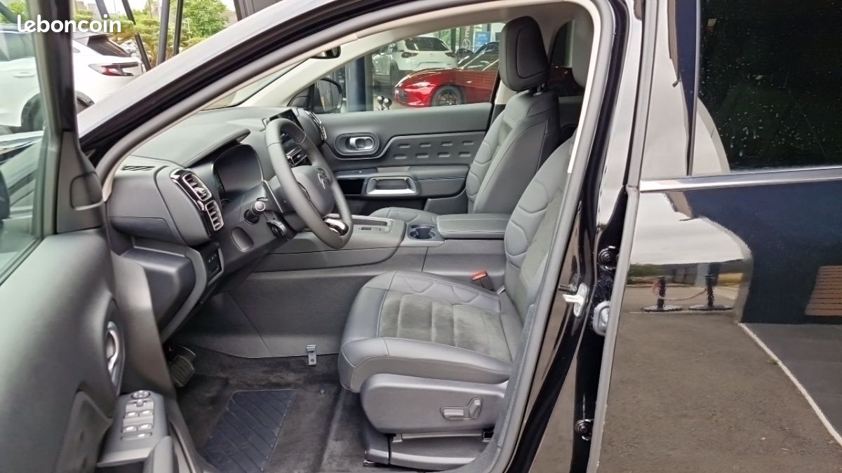 Citroën C5 Aircross Hybride rechargeable 180 e-EAT8 MAX (image 15)