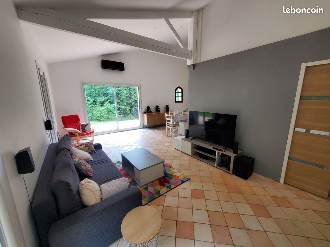 Maison 5 pièces 165 m² · à Champcevinel · 165 m² · 360 000 €