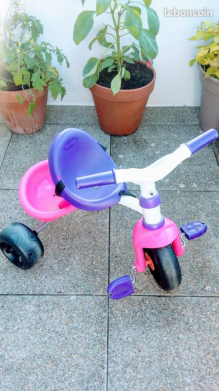 Tricycle (image 3)