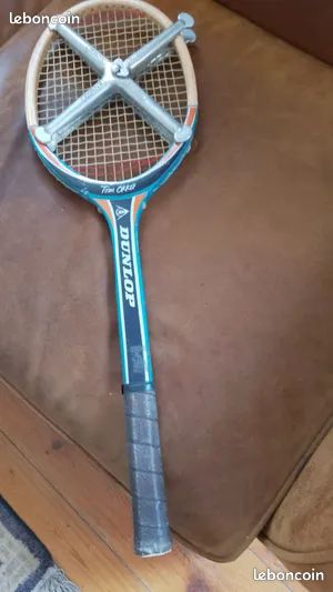 Raquette de tennis vintage Dunlop bleu flash en bois avec presse d