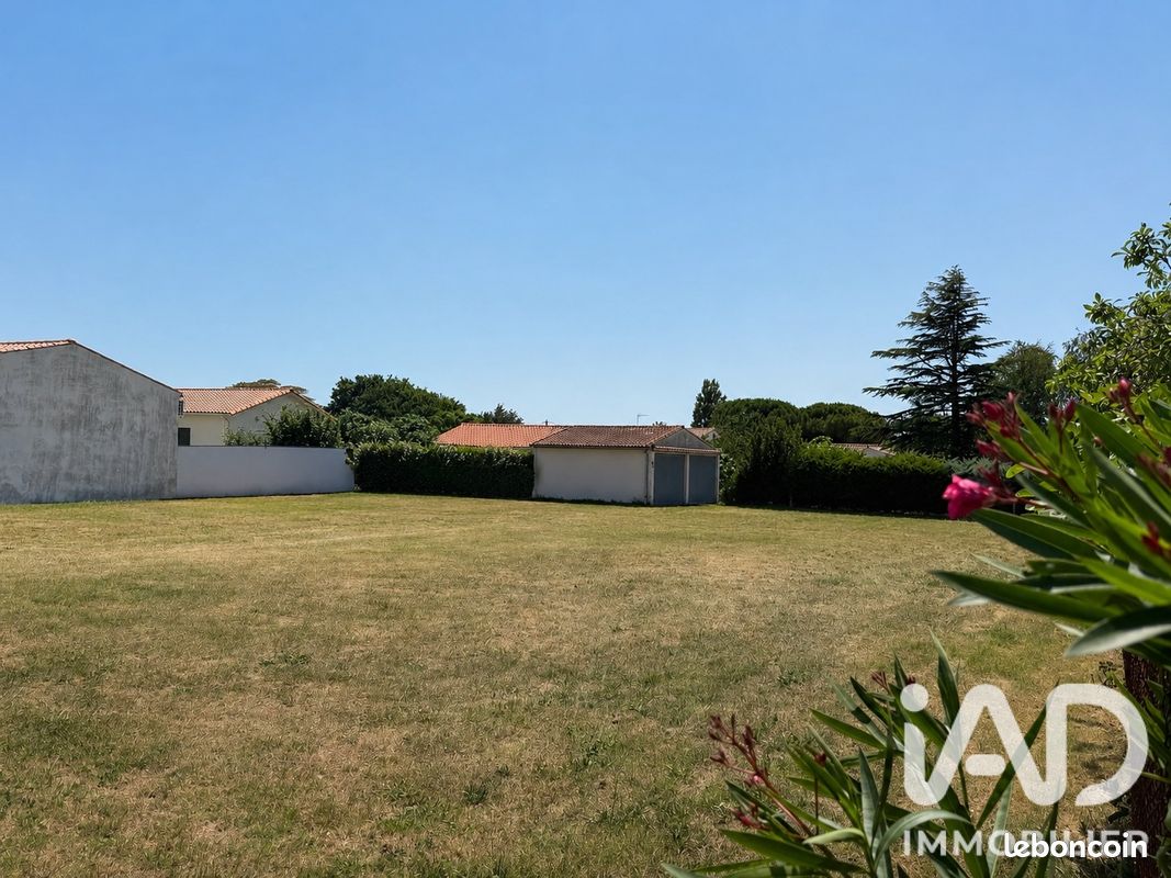 Terrain 489 m² · à Royan · 489 m² · 199 000 €