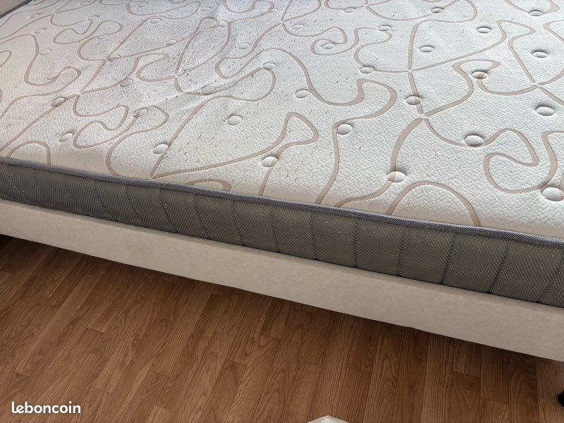 Lit et matelas (image 5)