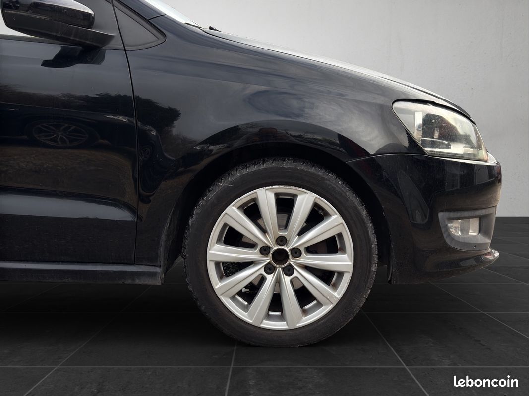 VOLKSWAGEN POLO 1.6 TDI 90 CR FAP Confortline (image 20)