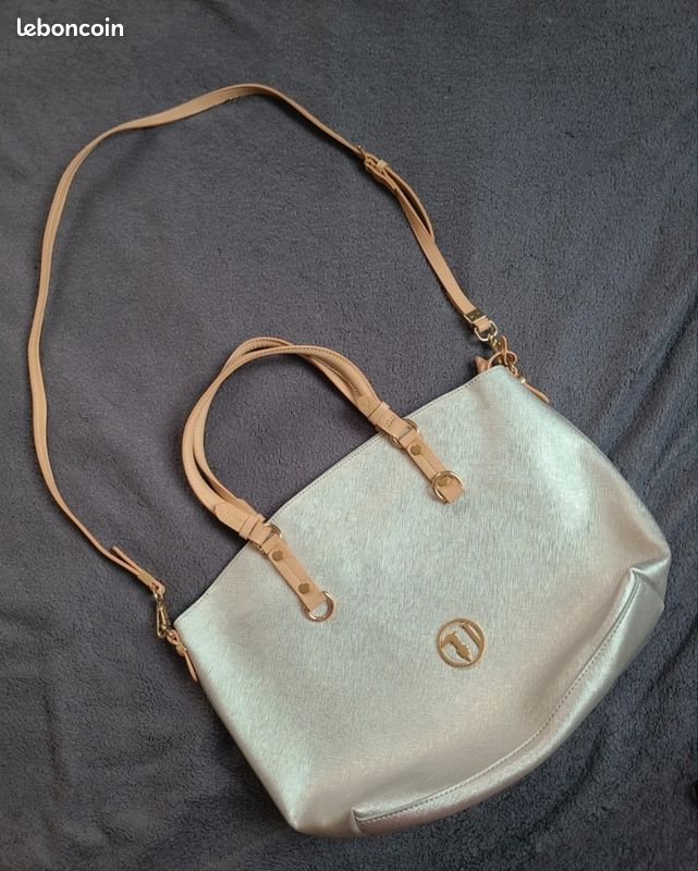 Sac à main bandoulière et sa pochette beige crème trussardi jeans
