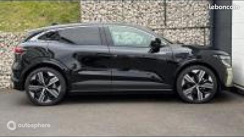 Renault Mégane E-Tech Electric 220ch Iconic autonomie confort -25 (image 4)