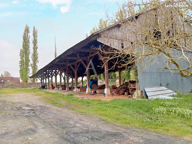 Maison 1 pièce 600 m²