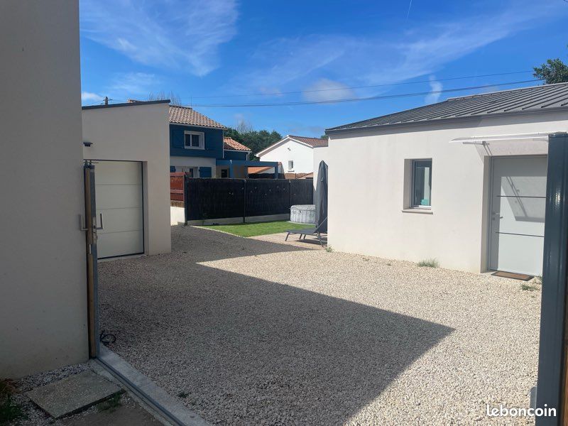 Maison 3 pièces 70 m² · à Saint-Hilaire-de-Riez · 70 m² · 890 €