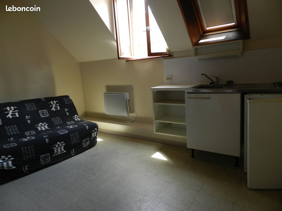 Appartement 1 pièce 18 m² · à Amiens · 18 m² · 360 €