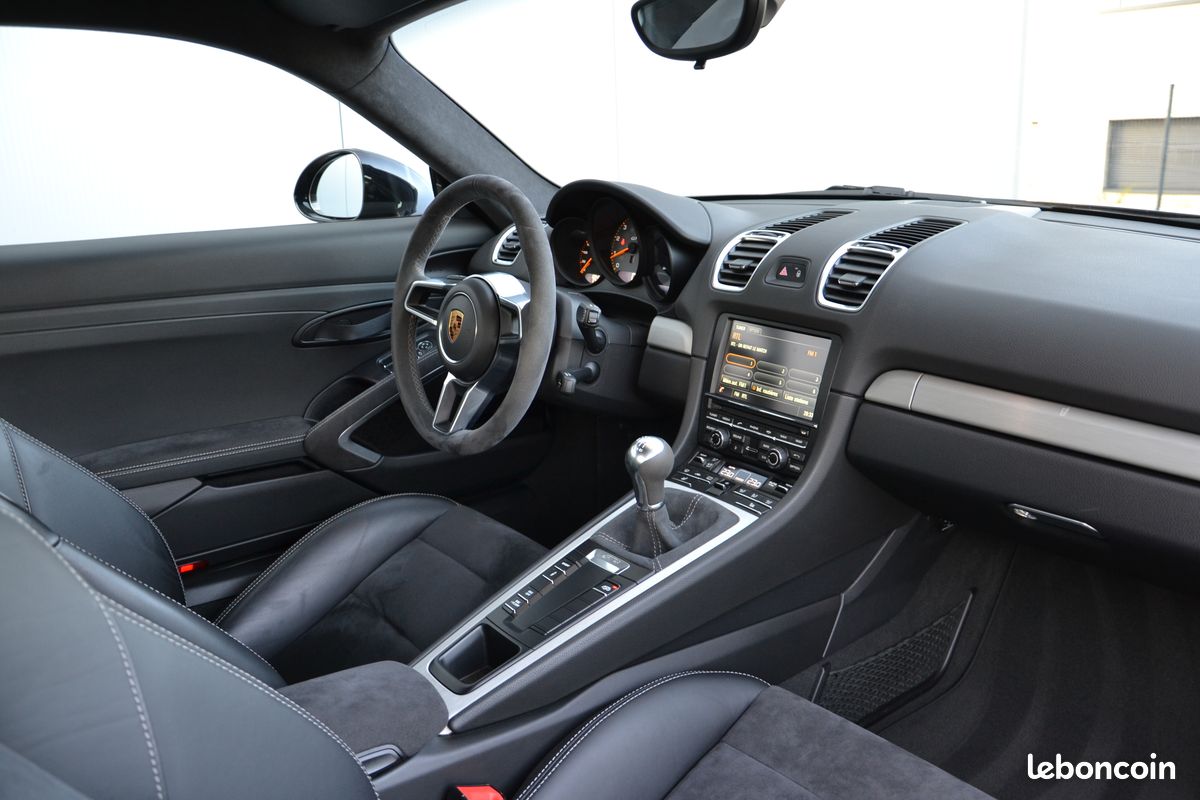 Porsche 981 Cayman GT4 - 3.8 - 385 ch - BVM6 - 18.990 km - Immatriculée France - Sièges Sport Plus chauffants (image 3)