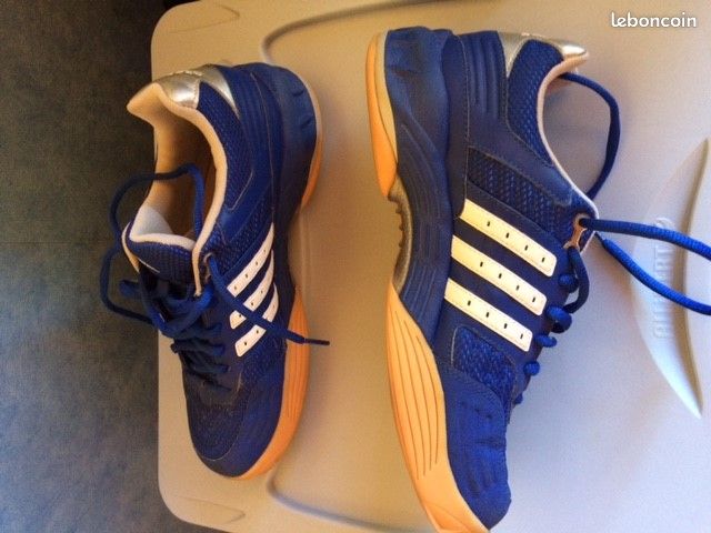 Chaussures badminton adidas (image 1)