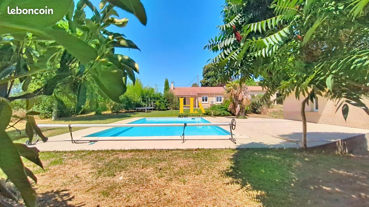 Maison 5 pièces 134 m² · à Plats · 134 m² · 298 000 €