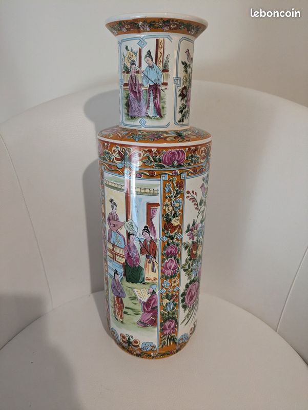 Vase japonais fleuri (image 1)