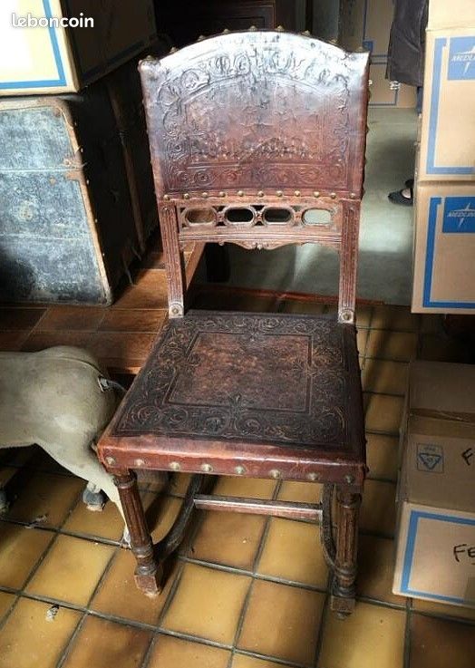 Salle à manger ancienne, style Henri II (image 2)