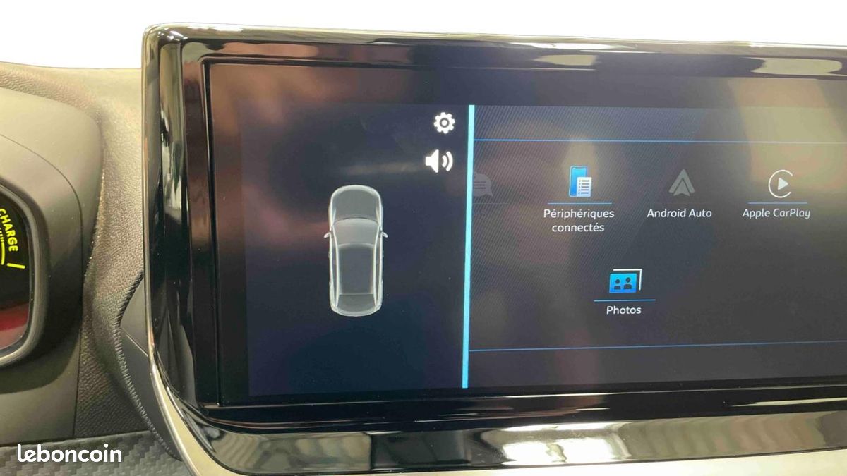 Peugeot 2008 Hybrid 145 e-DCS6 Style (image 12)